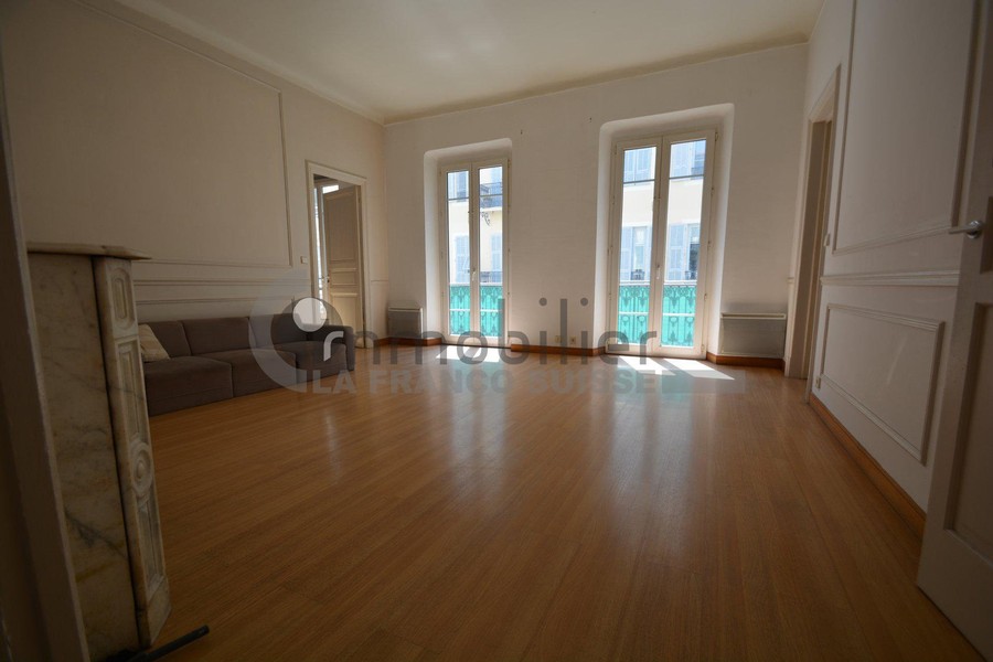 Location-appartement-Nice-Carré d'or