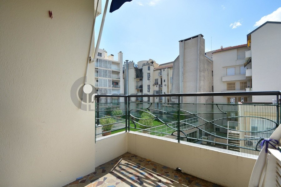 Location-appartement-Nice-